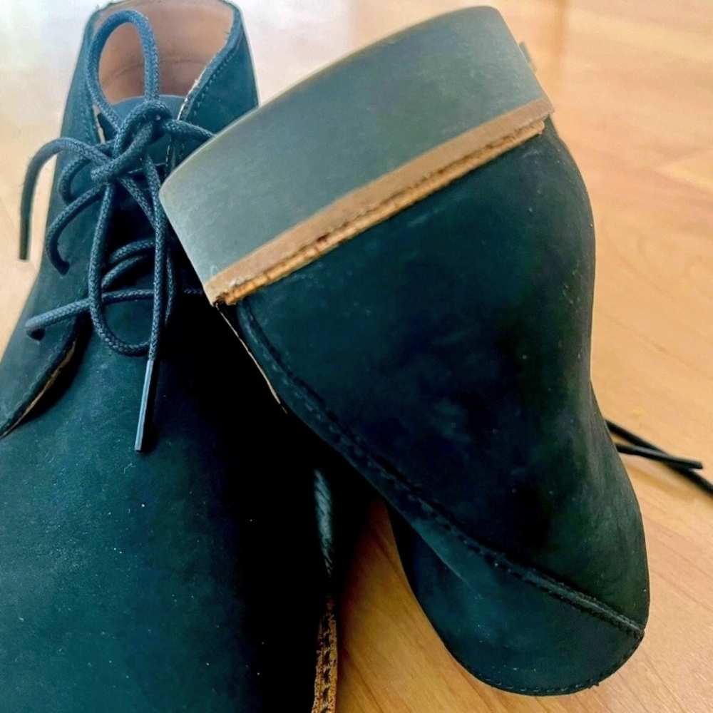 Clarks Black Chukka Boots